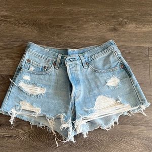 Levi’s Jean Short